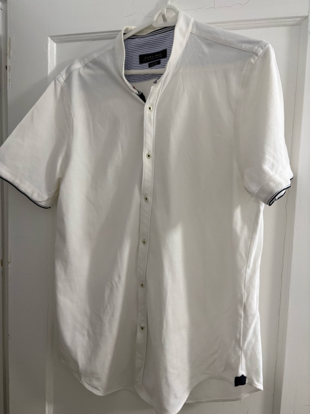Zara White Short-Sleeve Button-Down Shirt with Navy Trim